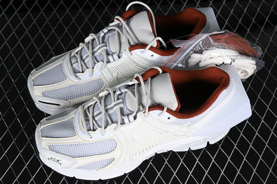 A COLD WALL ZOOM VOMERO 5 WHITE/GREY