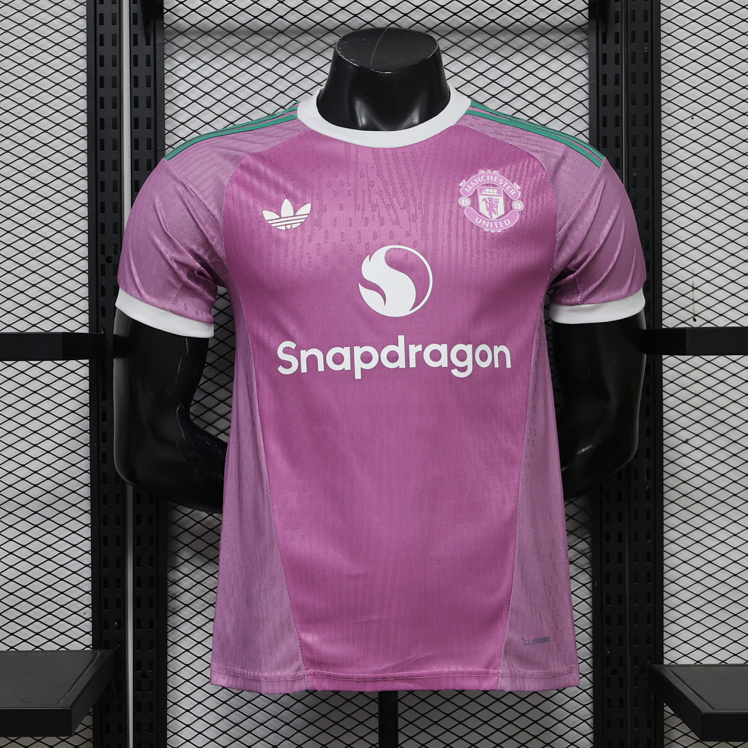 Manchester United 2026/27 Purple Goalkeeper