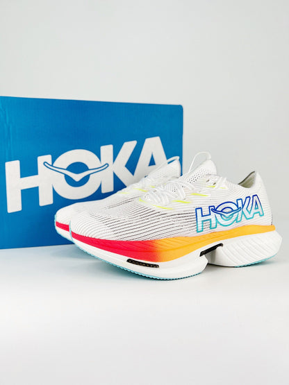 HOKA UCIELOX1 TM