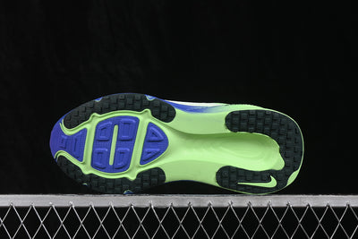 Nike Vomero 18