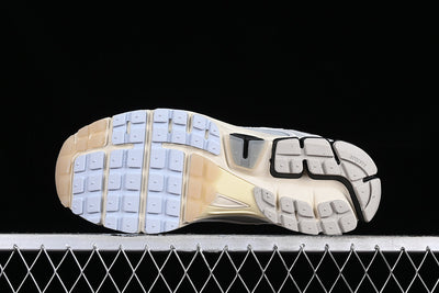 ZOOM VOMERO 5 SP WHITE/BLACK/GREY