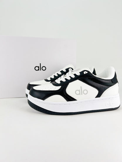 alo yoga tm
