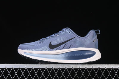 AIR ZOOM VOMERO 18