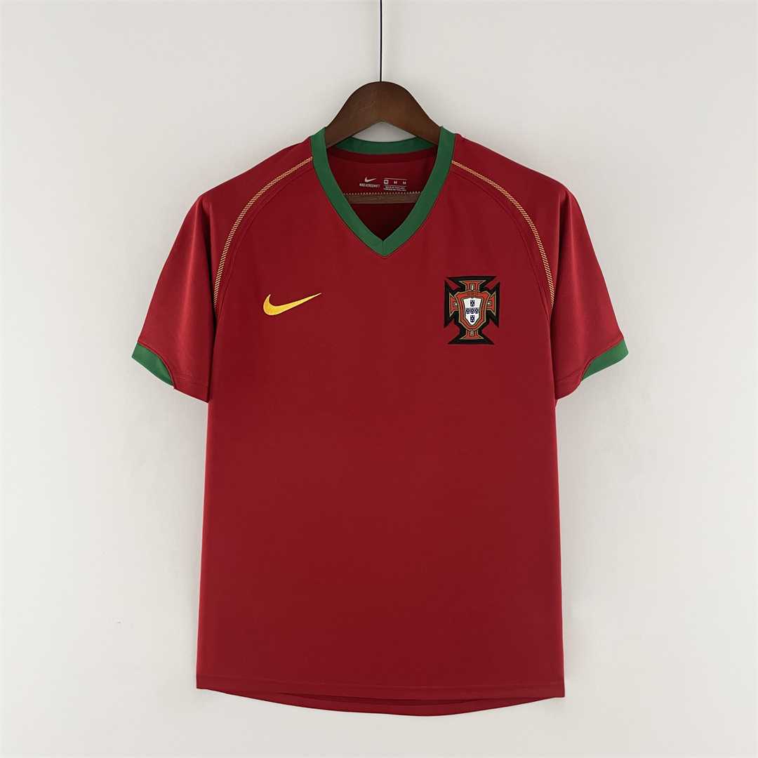 2006 Portugal home