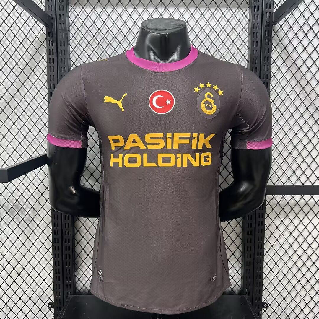 Galatasaray 2026/27 Third Away