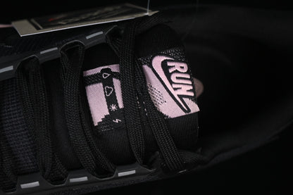 AIR ZOOM VOMERO 18 GTX