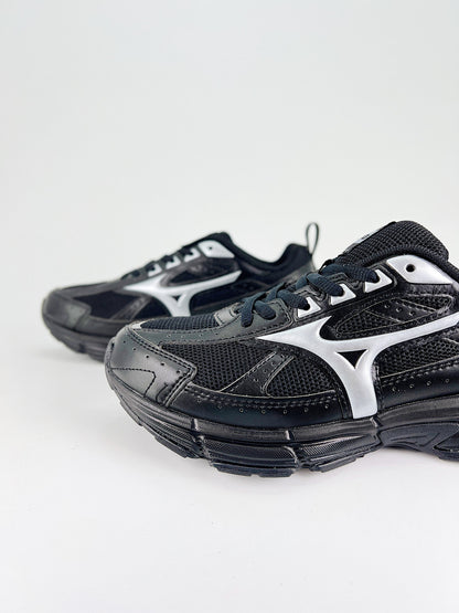 Mizuno RACER TRAIL SE tm