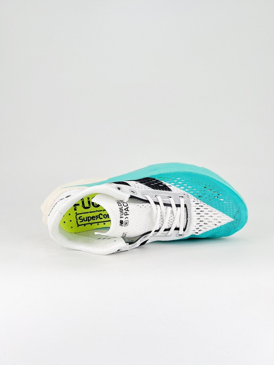 New Balance FuelCell SuperComp Pacer - Royal Feet 2025