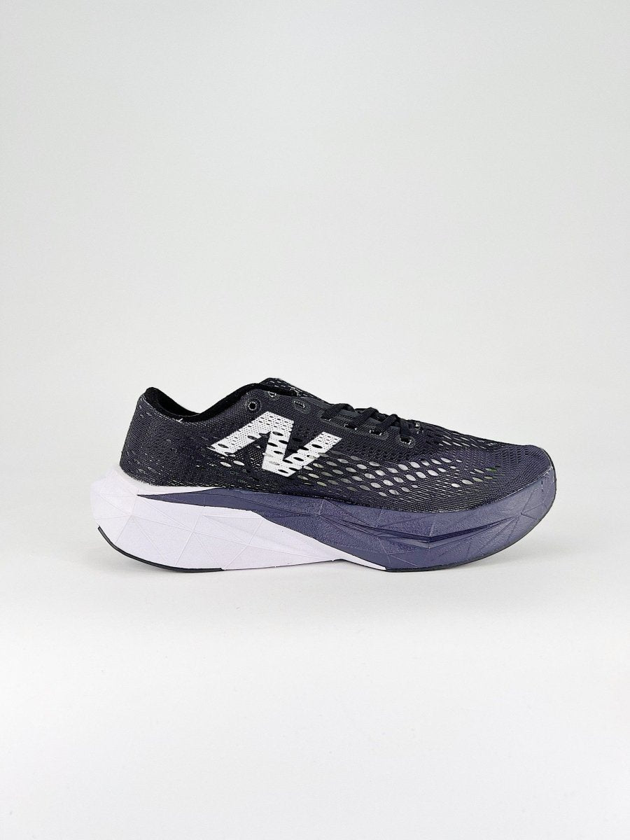 New Balance FuelCell SuperComp Pacer - Royal Feet 2025