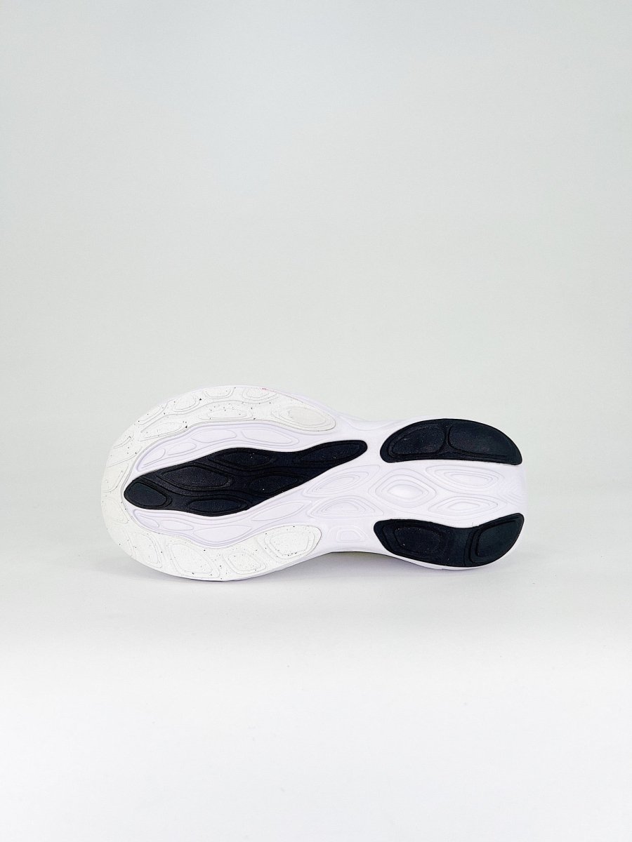 New Balance NB Fresh Foam - Royal Feet 2025