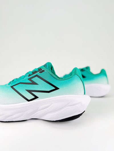 New Balance NB Fresh Foam - Royal Feet 2025