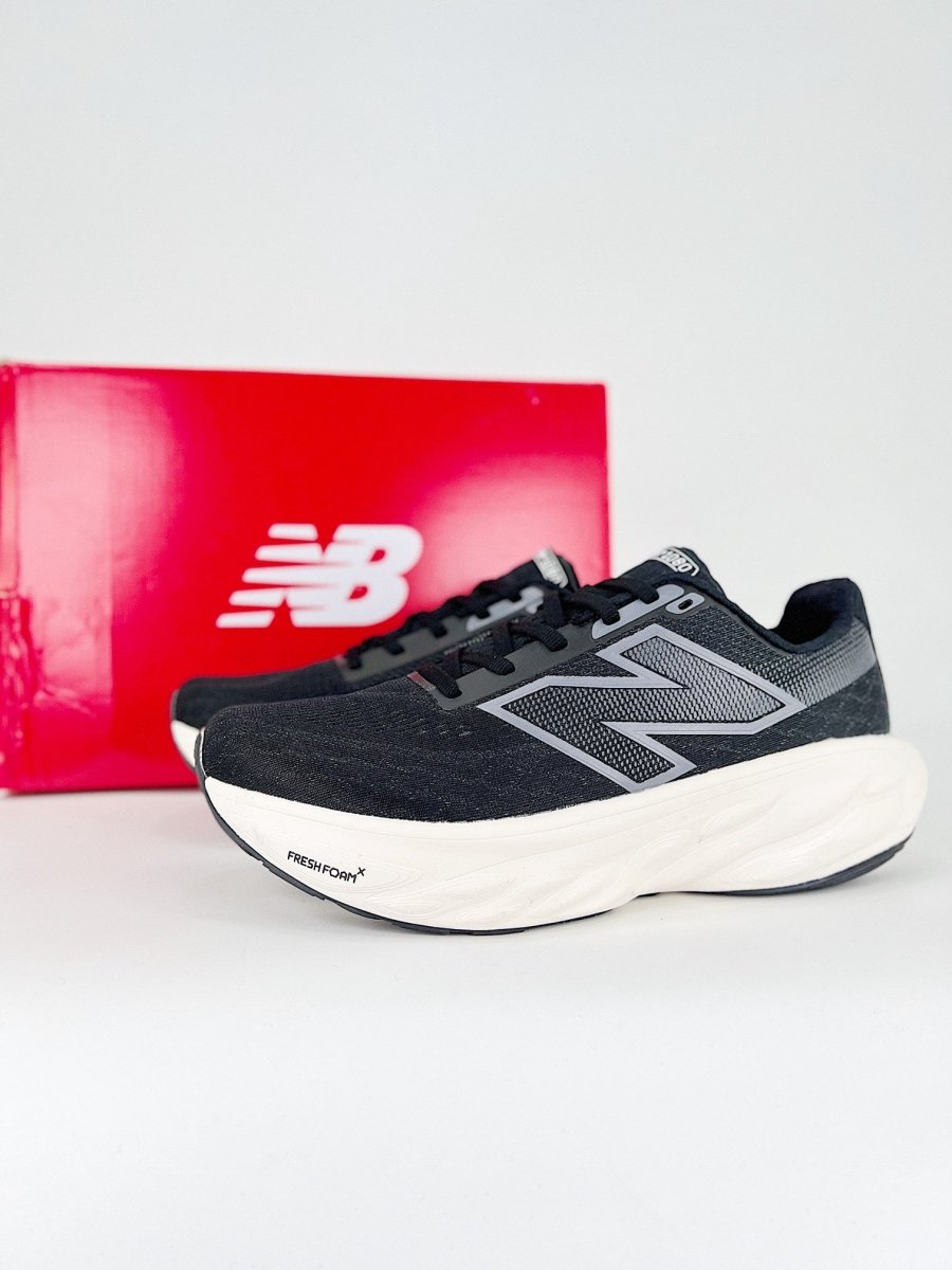 New Balance NB Fresh Foam - Royal Feet 2025