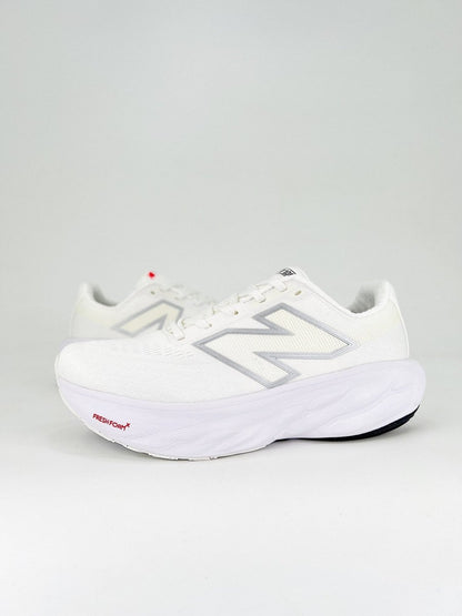 New Balance NB Fresh Foam - Royal Feet 2025