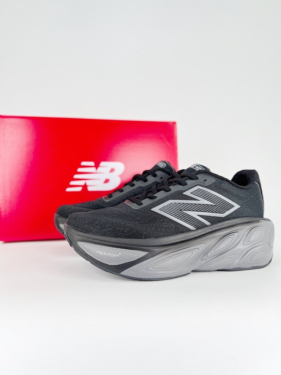 New Balance NB Fresh Foam X More v4 - Royal Feet 2025