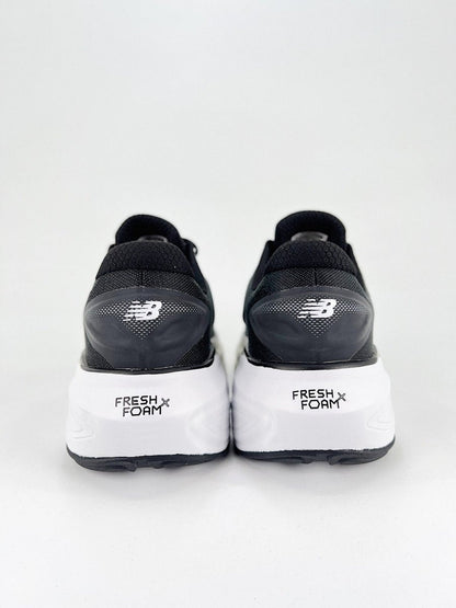 New Balance NB Fresh Foam X More v4 - Royal Feet 2025