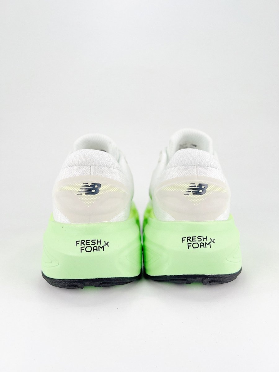 New Balance NB Fresh Foam X More v4 - Royal Feet 2025