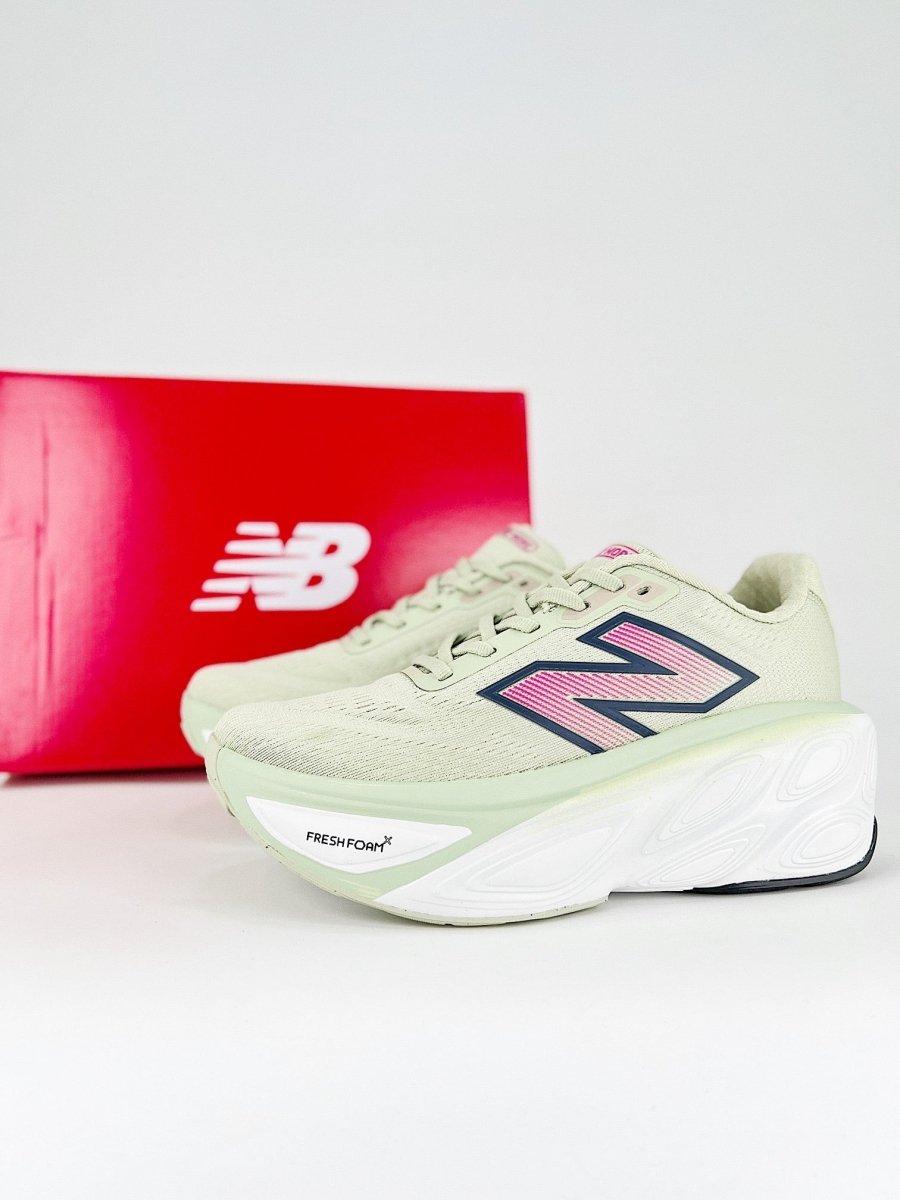 New Balance NB Fresh Foam X More v4 - Royal Feet 2025