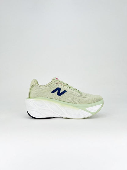 New Balance NB Fresh Foam X More v4 - Royal Feet 2025