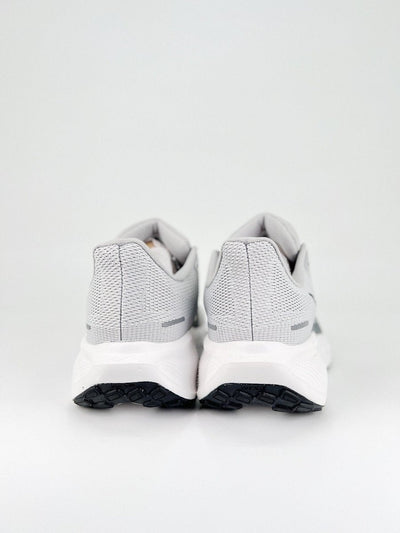 Nike Air Zoom Pegasus - Royal Feet 2025