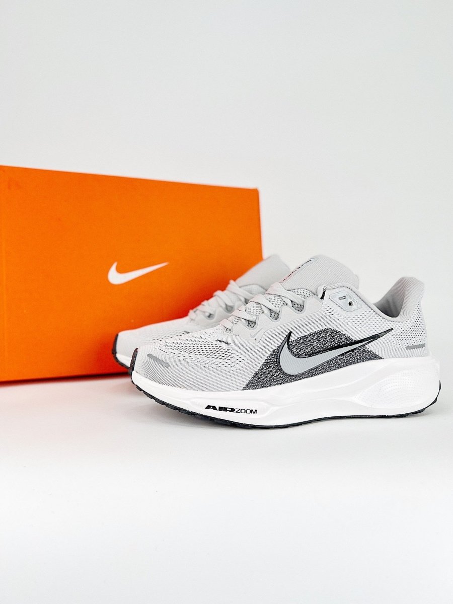 Nike Air Zoom Pegasus - Royal Feet 2025