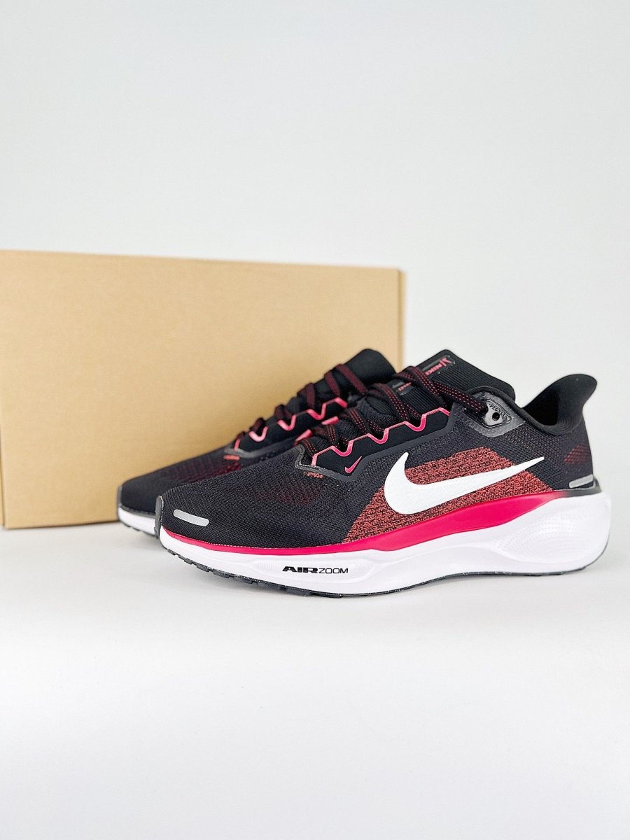 Nike Air Zoom Pegasus 41 - Royal Feet 2025