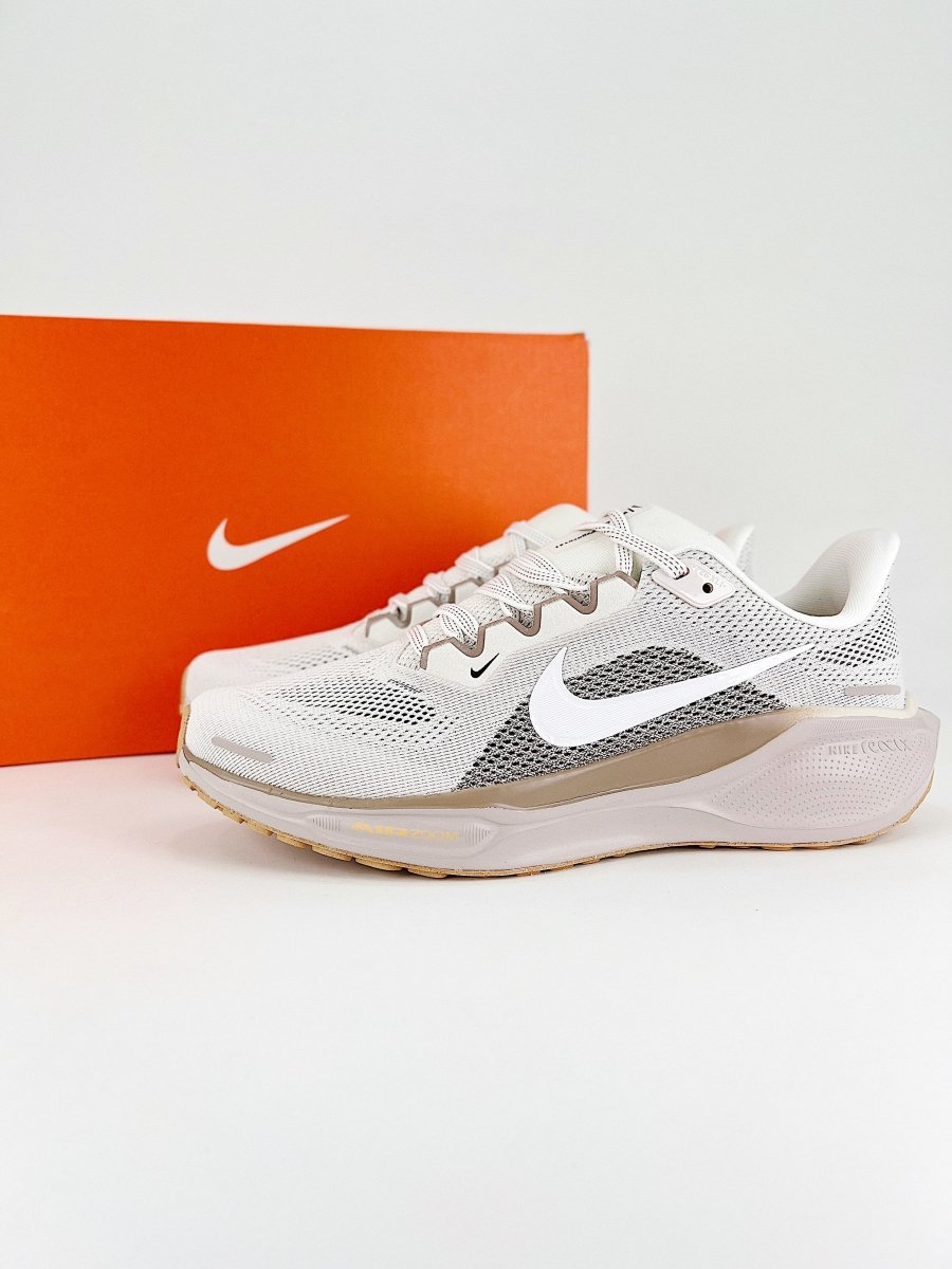 Nike Air Zoom Pegasus 41 - Royal Feet 2025