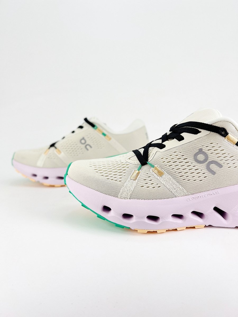 ON Cloud surfer 2 - Royal Feet 2025