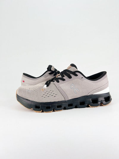 ON Cloud venture LOEWE X 4 - Royal Feet 2025