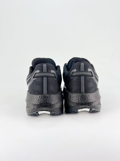 Saucony Triumph 20 - Royal Feet 2025