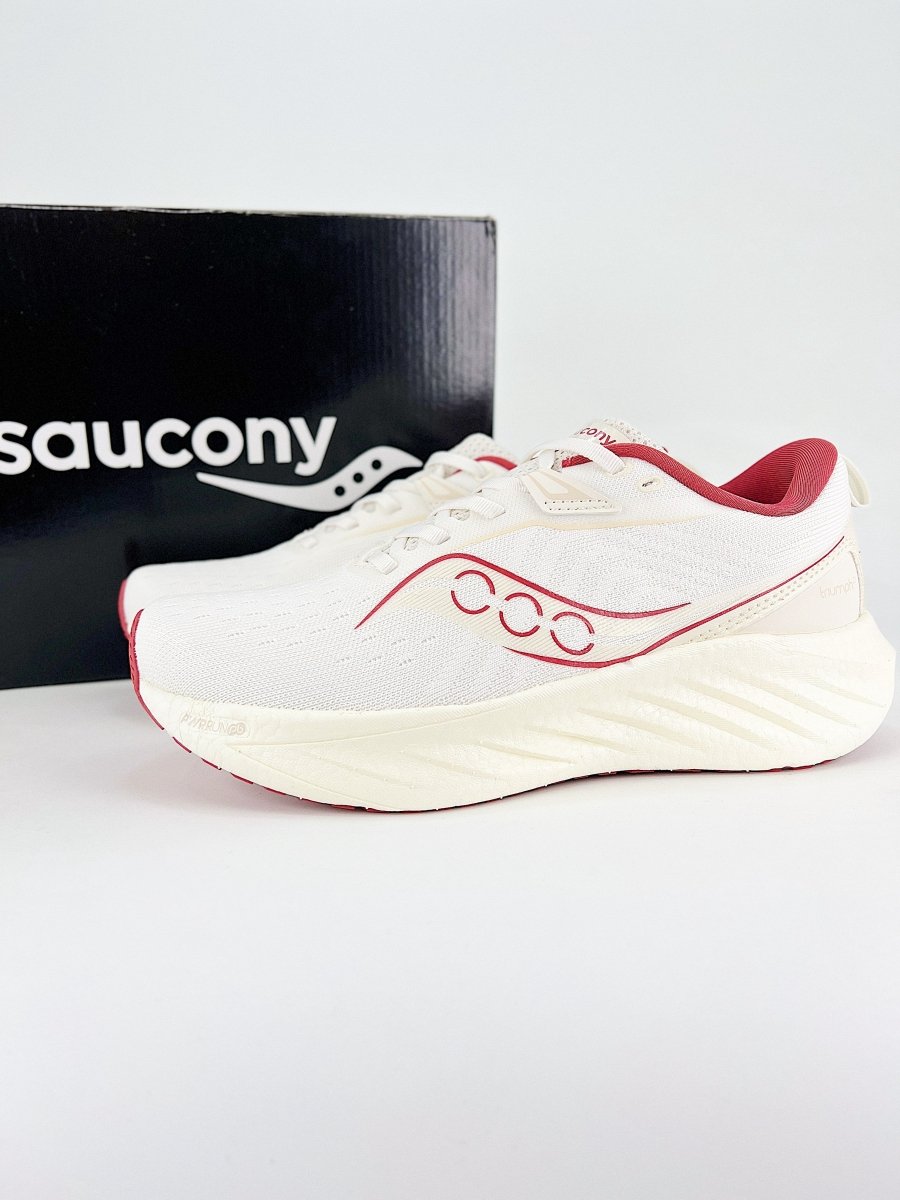 Saucony TRIUMPH 22 - Royal Feet 2025