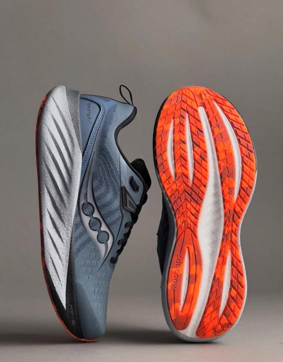 saucony triumph 22 - Royal Feet 2025