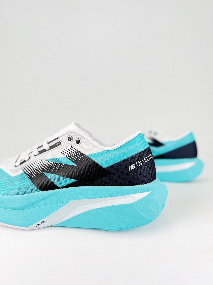 Stone Island x New Balance FuelCell - Royal Feet 2025