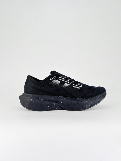 Stone Island x New Balance FuelCell - Royal Feet 2025