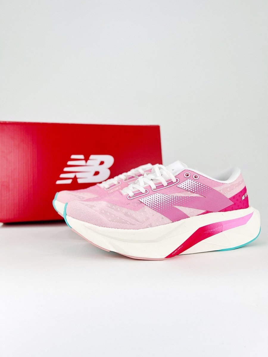 Stone Island x New Balance FuelCell - Royal Feet 2025