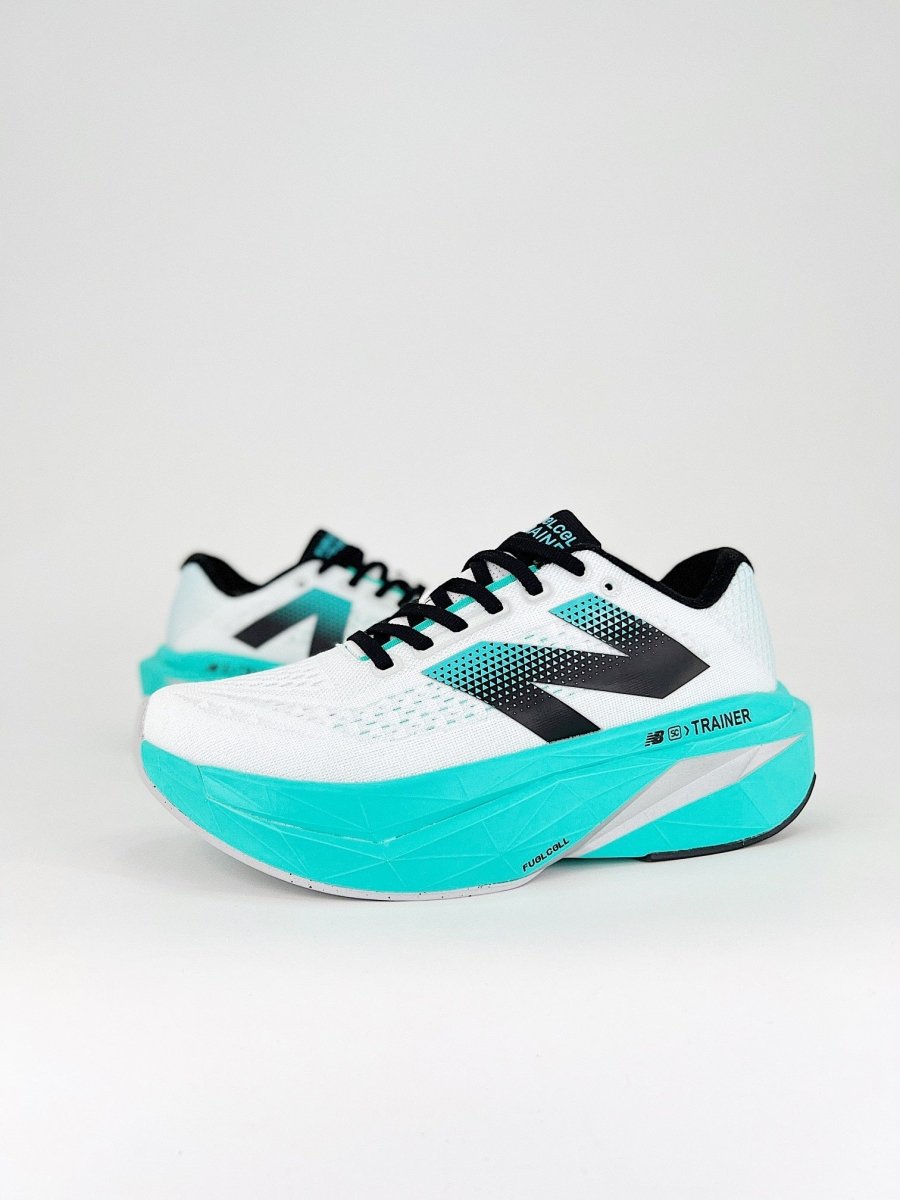 Stone Island x New Balance FuelCell - Royal Feet 2025