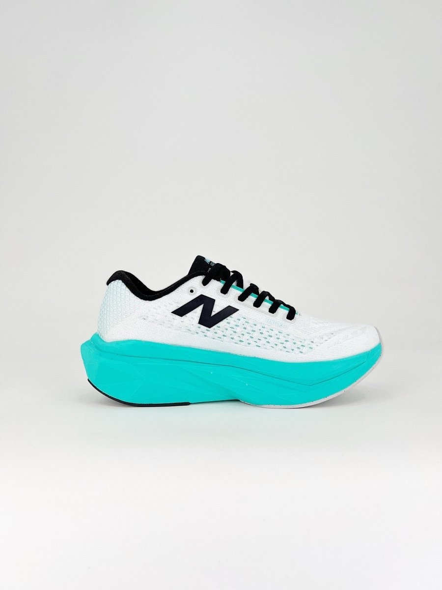 Stone Island x New Balance FuelCell - Royal Feet 2025