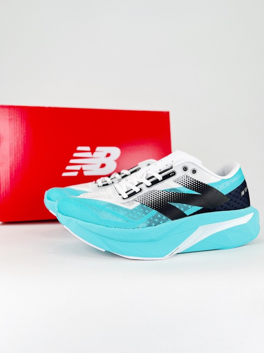 Stone Island x New Balance FuelCell - Royal Feet 2025