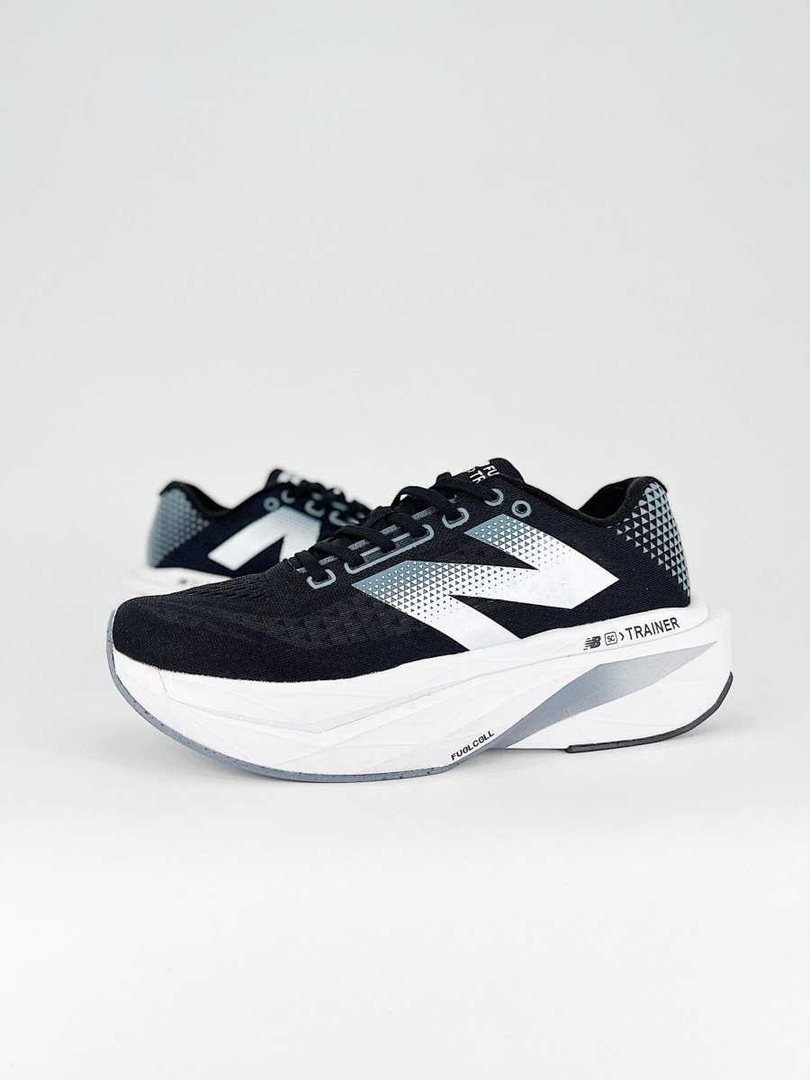 Stone Island x New Balance FuelCell - Royal Feet 2025
